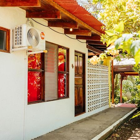 Hotel Hibiscus Cabina 4 Playa Junquillal エクステリア 写真