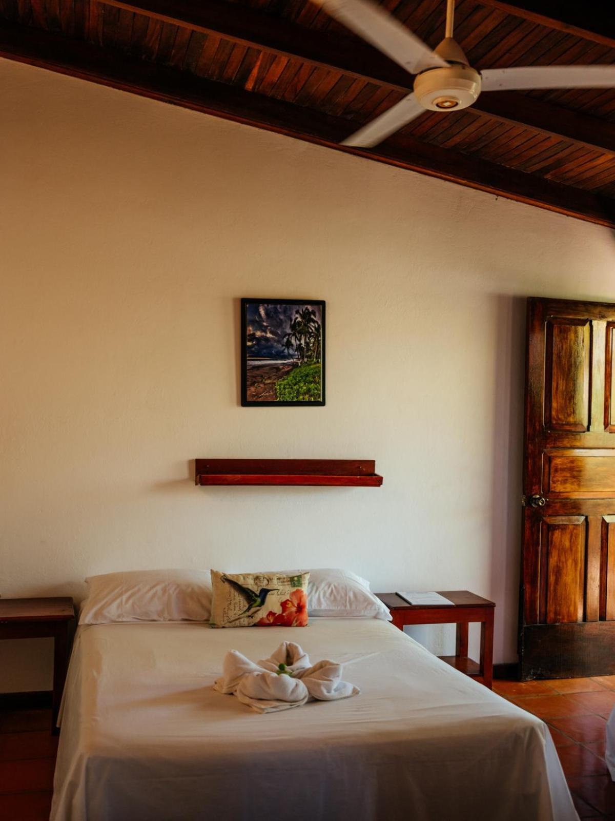 Hotel Hibiscus Cabina 4 Playa Junquillal エクステリア 写真